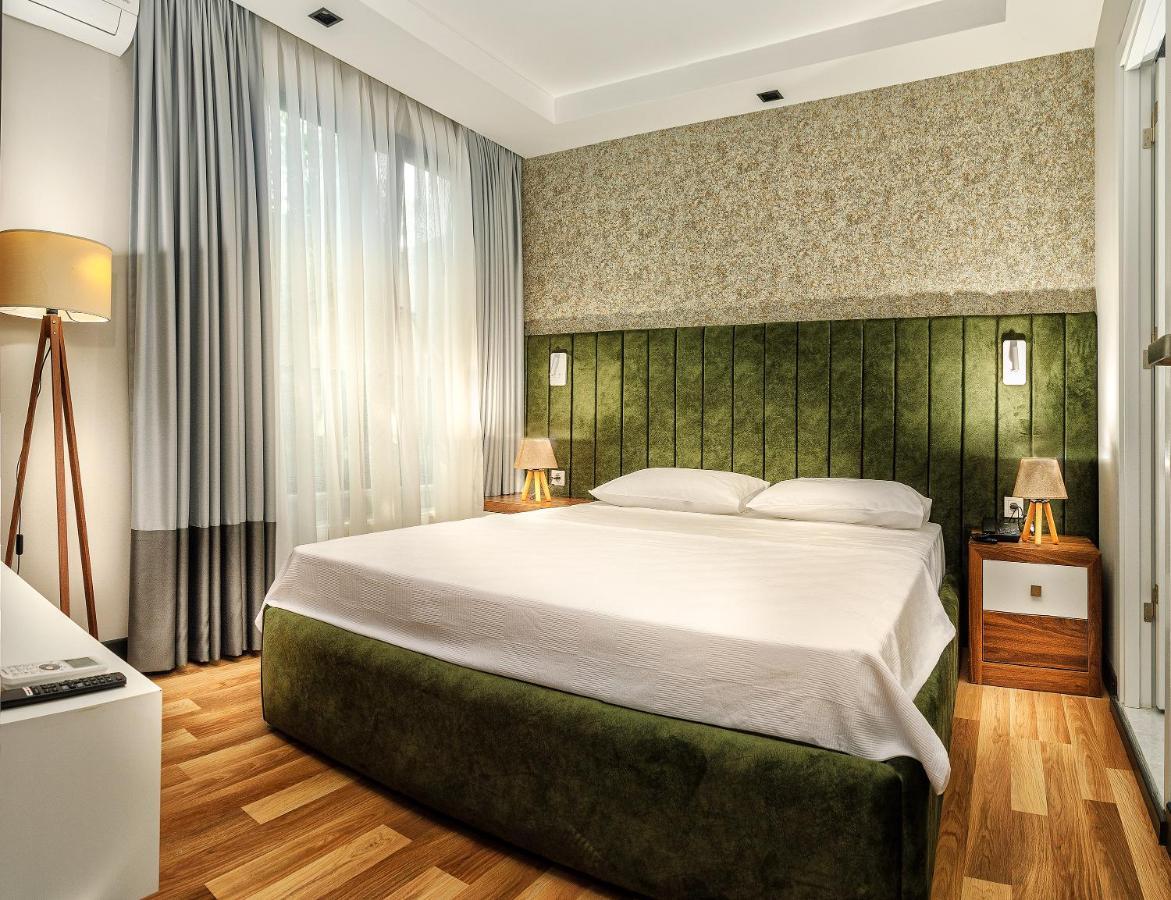 La Mia Suites Istanbul Exterior photo